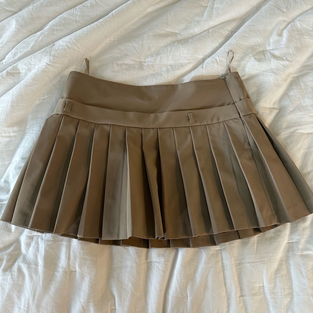 Zara Tan Skater Mini Skirt Size M pleated Skort